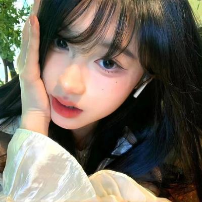 白面包车里的人
